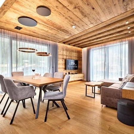 Das Luxurioese Chalet-Apartment In Der Residenz Silvretta - Inklusive Silvretta Card Premium See Buitenkant foto