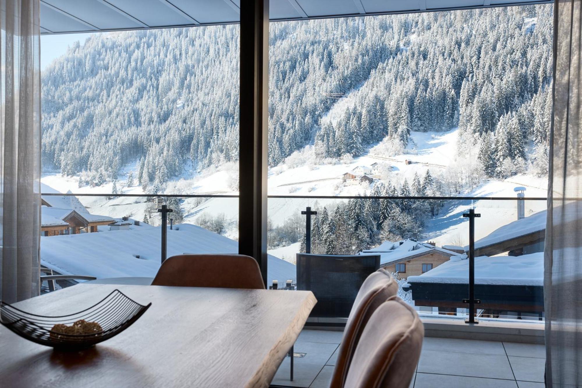 Das Luxurioese Chalet-Apartment In Der Residenz Silvretta - Inklusive Silvretta Card Premium See Buitenkant foto